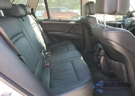 2011 BMW X5 xDrive35I from USA, damaged, VIN 5UXZV4C55BL410073